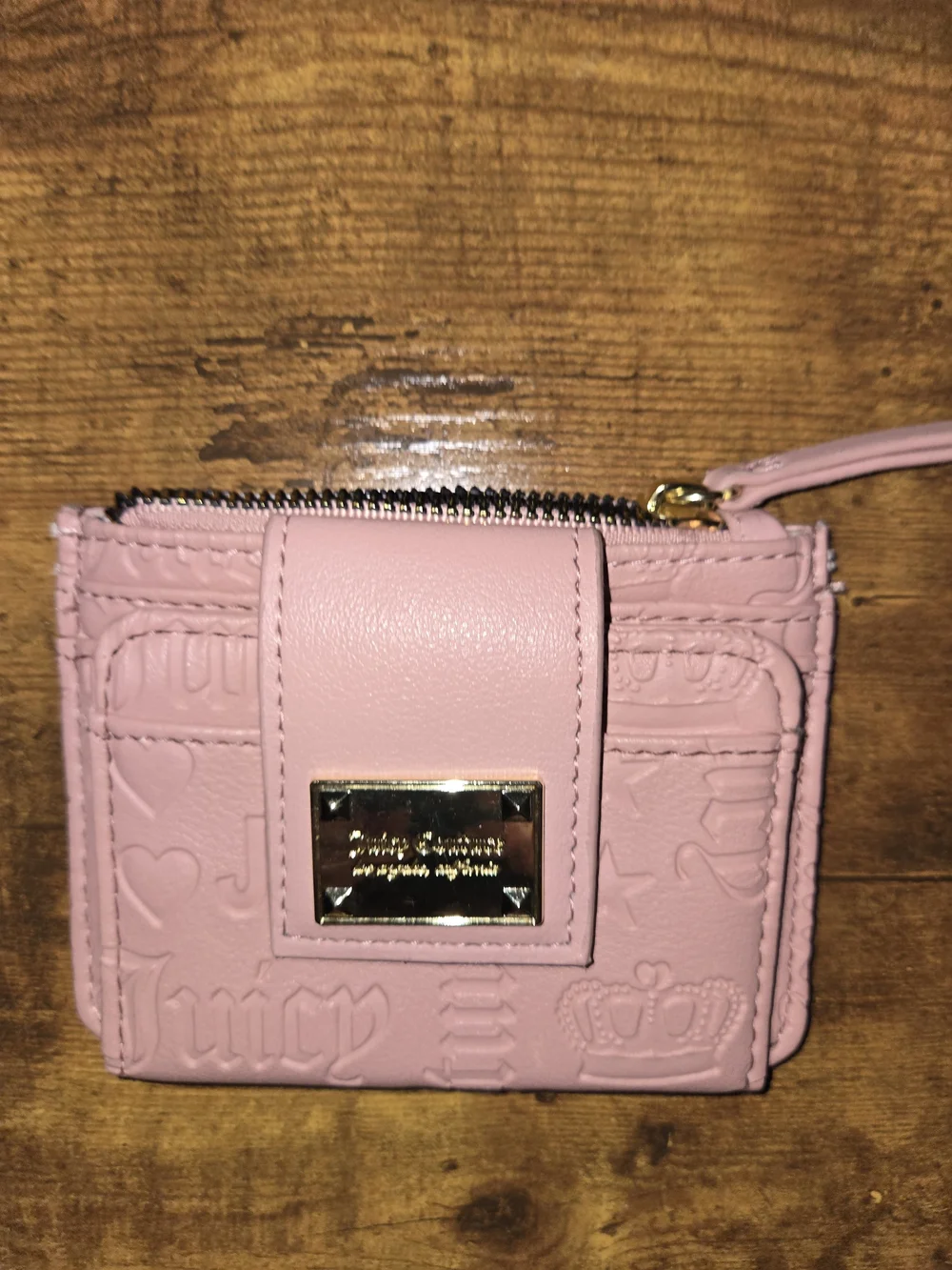 Juicy Couture Light Pink Embossed Leather Card Holder with Gold Plate